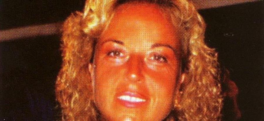 L'ARTISTA ANNA RUGGIERO