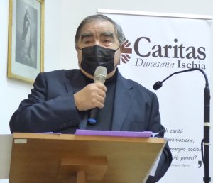DON GIOACCHINO CASTALDI PARROCO DI LACCO AMENO E DIRETTORE DELLA CARITAS DIOCESANA